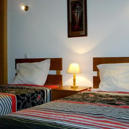 With One Bedroom In Albufeira, With Wonderful Mountain View, Pool A... Apartamento
